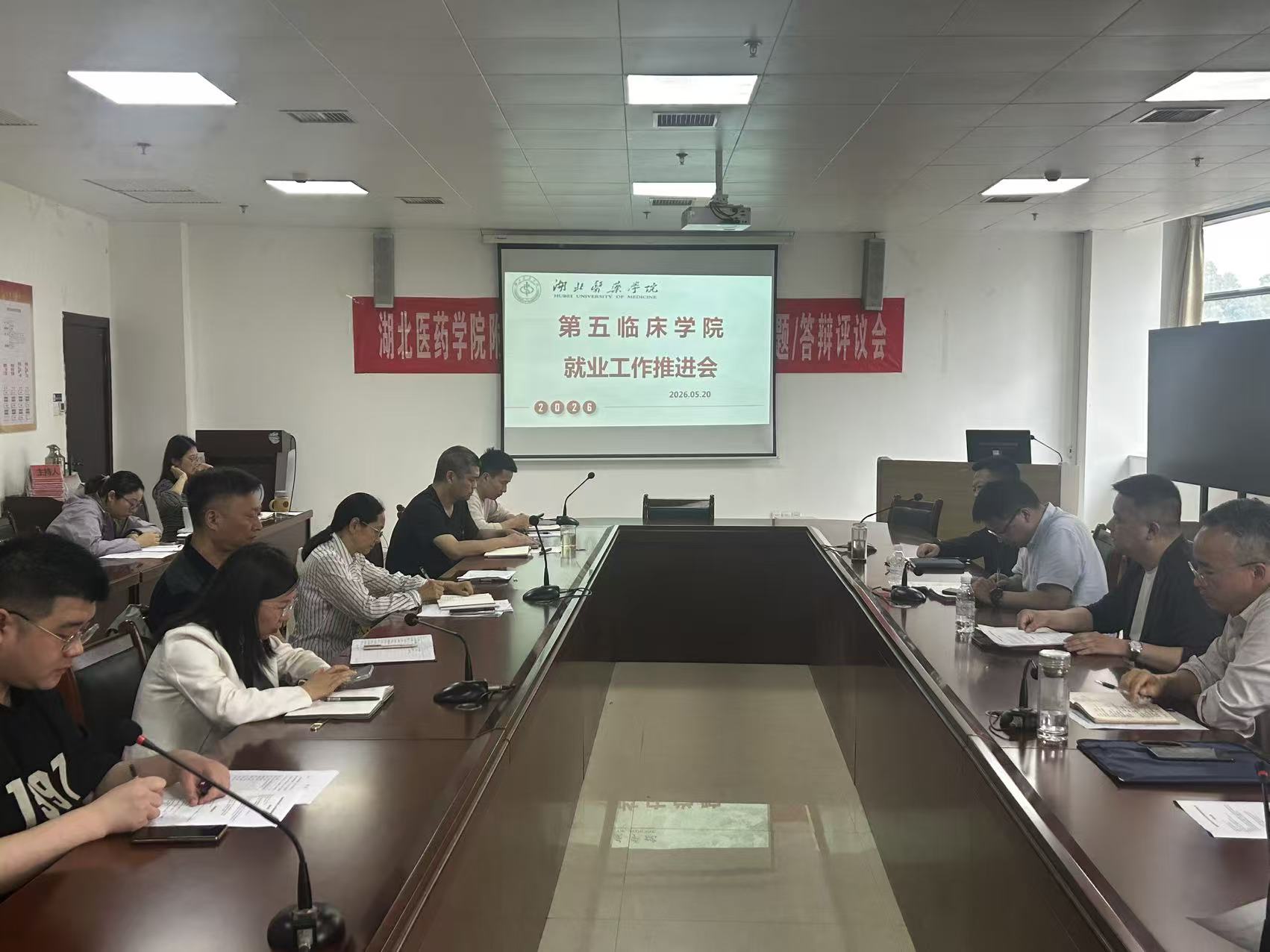 图片3.jpg 图片3.jpg